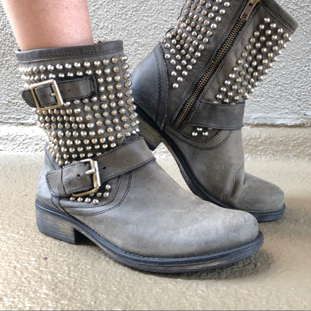 Steve Madden Studded Boot